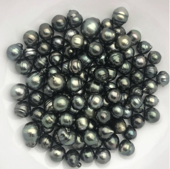 Loose Tahitian Pearls Make A Wondrous View