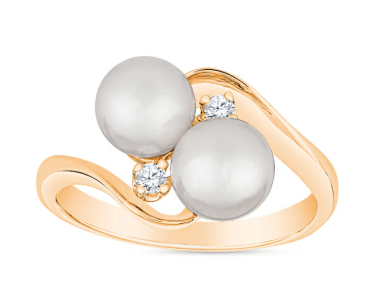 Choosing Diamonds Or Pearls?