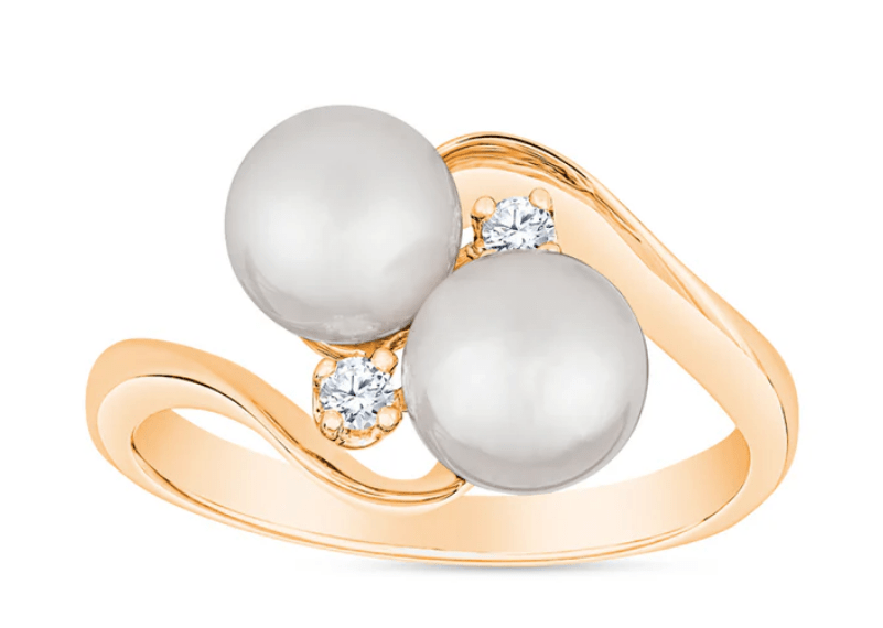 Choosing Diamonds Or Pearls?